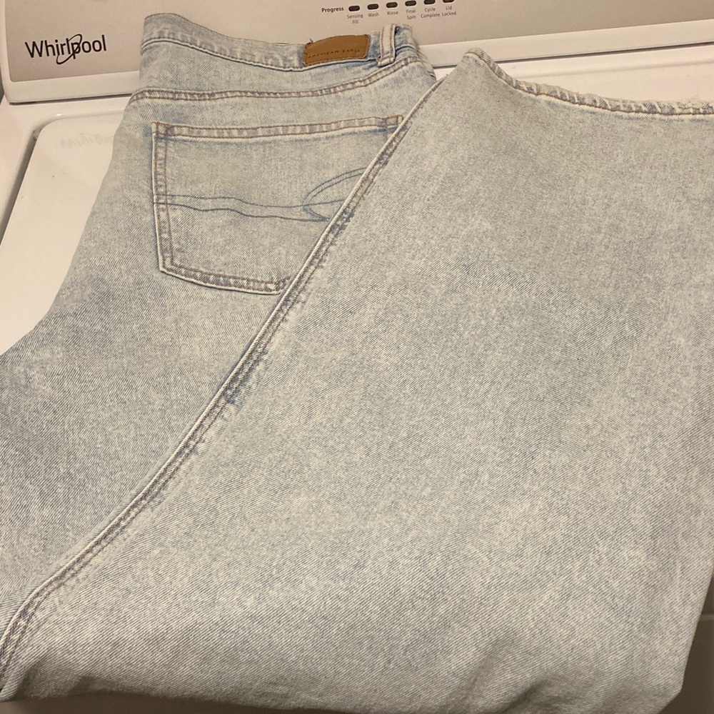 American Eagle Light Indigo Denim Jeans